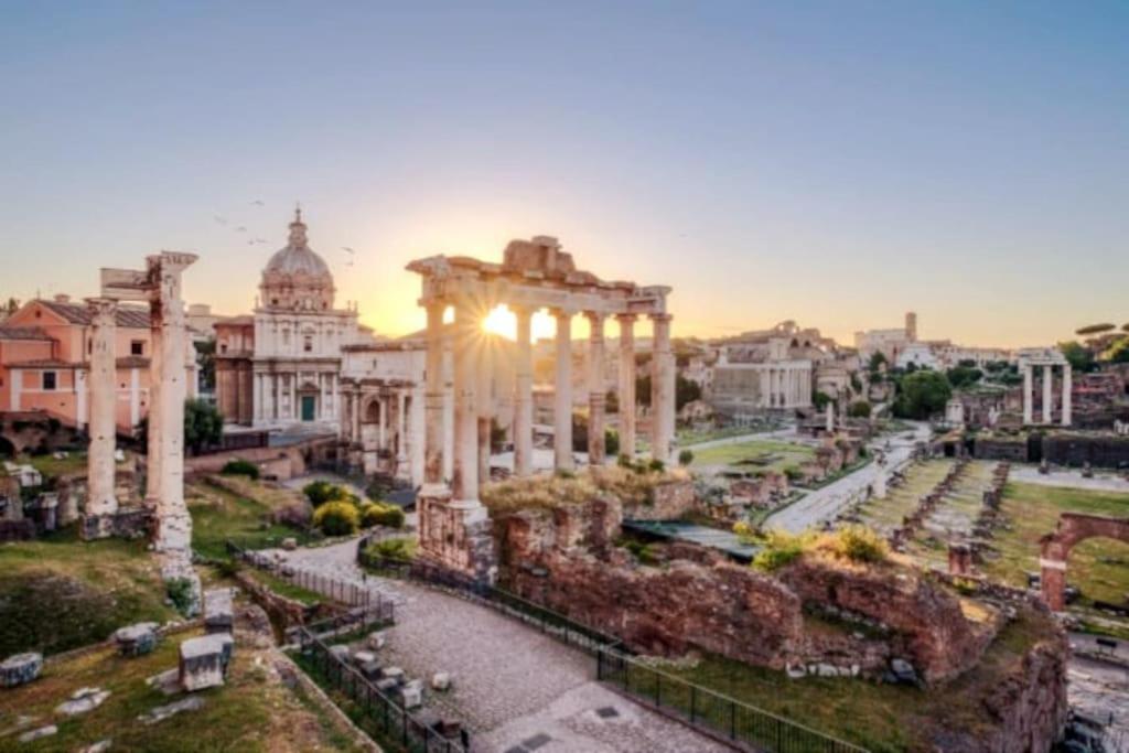 A Due Fermate Dal ColosseoWi-Fi & Netflix Gratis Leilighet Roma Eksteriør bilde